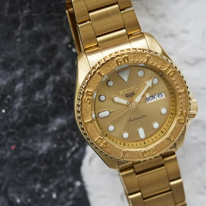 SRPE74 5 Sports SKX series